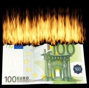 burn-money-1463224_640